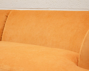 Charlotte Sofa in Parallel/Tobacco