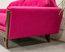 Load image into Gallery viewer, Desmond Fuchsia (Royale Berry) Sofa 72&quot;
