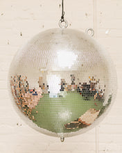 Load image into Gallery viewer, Motorized Club Grade Vintage Disco Ball
