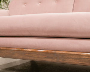 Desmond Sofa in Lavender Rose