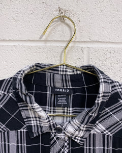 Torrid Black and White Plaid Blouse (2)