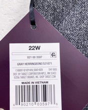 Load image into Gallery viewer, Ava &amp; Viv Grey Tweed Slacks - NWT (22W)
