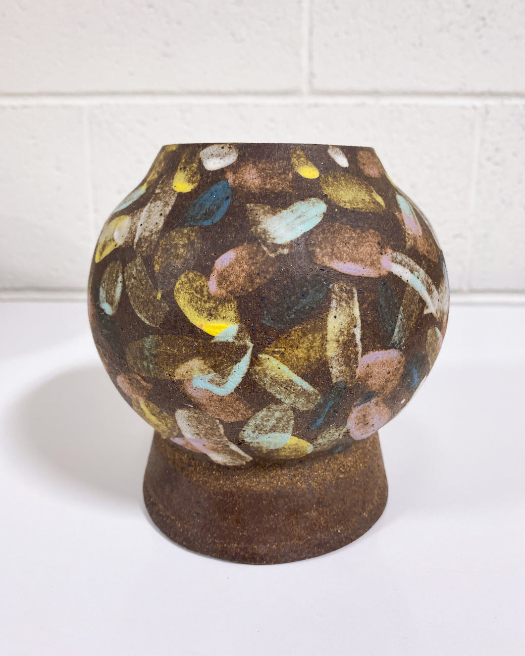 Stoneware Vase with Color Splash Motif