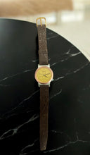 Load image into Gallery viewer, Vintage 80s Saxon Quartz Watch
