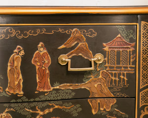 Vintage Drexel Et Cetera Collection Serpentine Chinoiserie Chest of Drawers from the 1980s