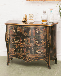 Vintage Drexel Et Cetera Collection Serpentine Chinoiserie Chest of Drawers from the 1980s