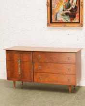 Load image into Gallery viewer, Vintage 6 drawer Mid Century Dresser
