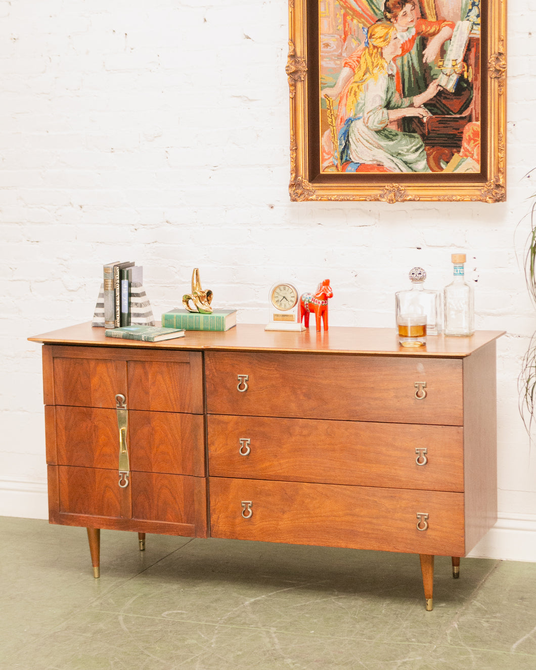 Vintage 6 drawer Mid Century Dresser