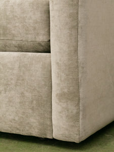 Hauser Sofa in Bianca Willow