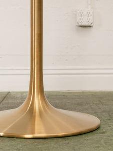 47” Daisy Oval Table With Gold Base