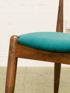 Scandinavian Dining Chair in Teal Velvet