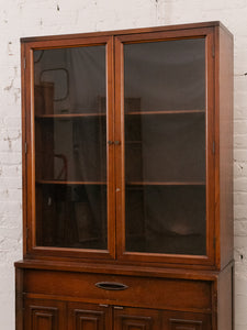 Broyhill Hutch