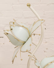 Load image into Gallery viewer, White Vintage Post Modern Lotus Lamp
