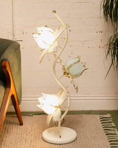 White Vintage Post Modern Lotus Lamp