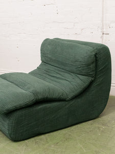 Green Lounger with Ottoman