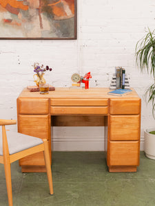 Wakefield Style Desk