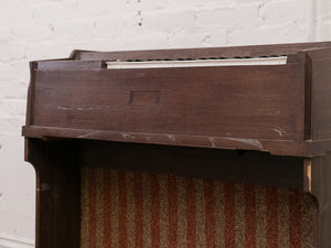 Vintage Piano by Magnus