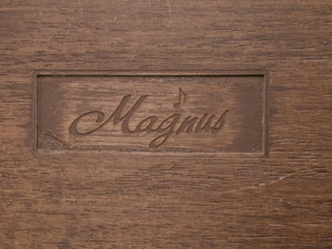 Vintage Piano by Magnus