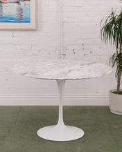 Load image into Gallery viewer, Original Marble Saarinen For Knoll Tulip Dining Table
