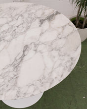 Load image into Gallery viewer, Original Marble Saarinen For Knoll Tulip Dining Table
