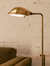 Load image into Gallery viewer, Gold Vintage Shell Lamp
