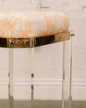 Load image into Gallery viewer, Lucite Vintage Counter Stools
