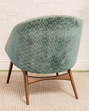 Load image into Gallery viewer, Mid Century Bucket Chair
