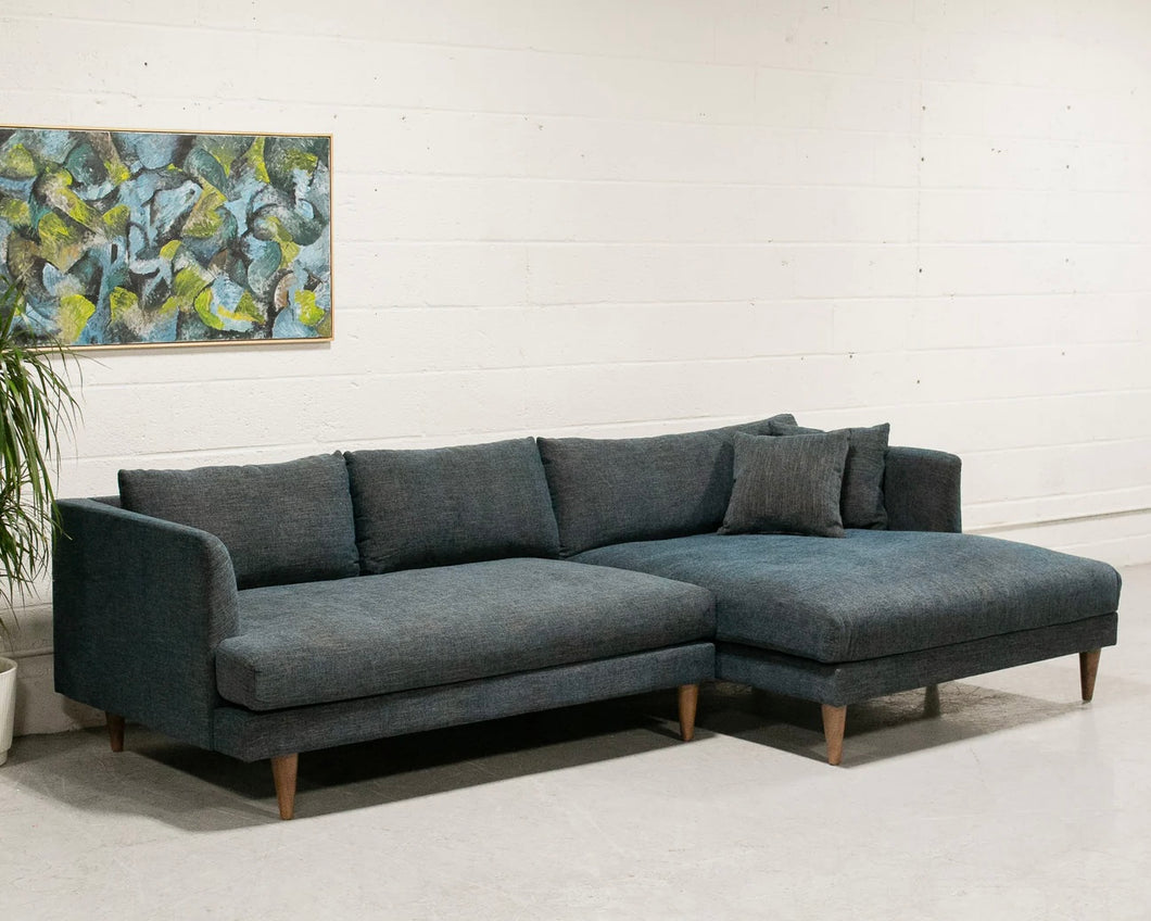 Elisa Blue Sectional Sofa with Chaise (Right Facing)