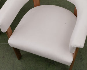 Amaya Curved Chair