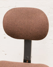 Load image into Gallery viewer, Brown Vintage Steelcase Chair
