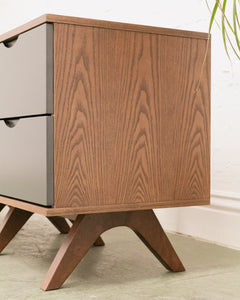 Anaith Nightstands in Grey