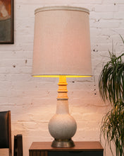 Load image into Gallery viewer, Vintage Mid Century Speckled Lamp
