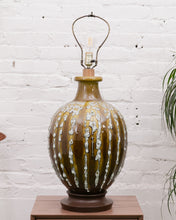 Load image into Gallery viewer, Green Vintage Large Lamp
