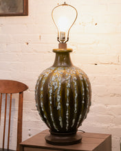 Load image into Gallery viewer, Green Vintage Large Lamp
