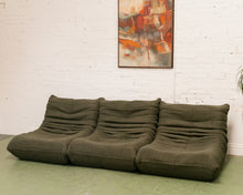 Load image into Gallery viewer, Slouchy 70&#39;s Style 3 Seat Sectional in Green
