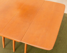 Load image into Gallery viewer, 1960s Heywood Wakefield Wishbone Mid Century Dining Table
