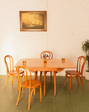 Load image into Gallery viewer, 1960s Heywood Wakefield Wishbone Mid Century Dining Table
