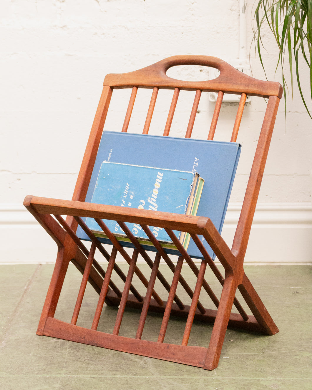 Arthur Umanoff Magazine Holder