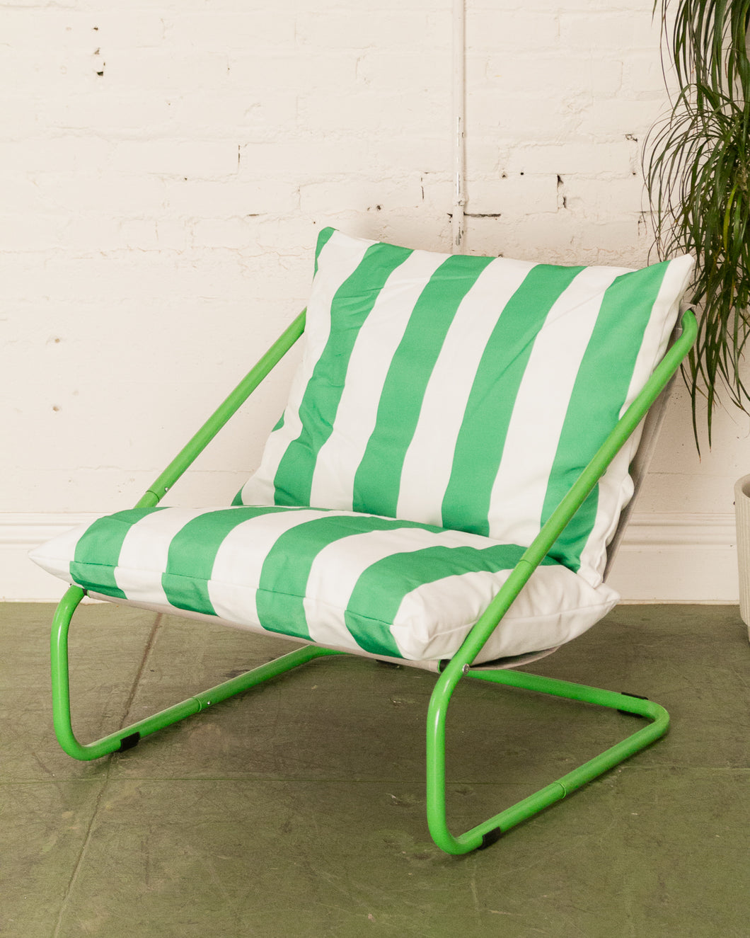 Kelly Green Chair