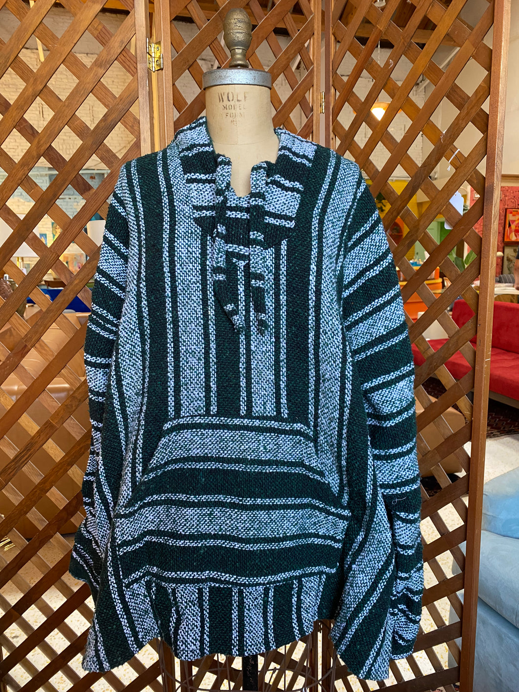 Woven Baja Hoodie (XXL)