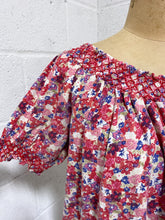 Load image into Gallery viewer, Summer Floral Blouse (L)
