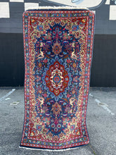 Load image into Gallery viewer, Sarough Authentic Persian Rug
