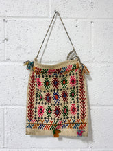 Load image into Gallery viewer, Vintage Woven Bag - As Found
