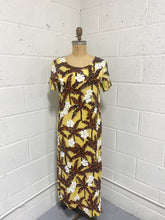 Load image into Gallery viewer, Yellow Hawaiian Dress (M)
