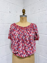 Load image into Gallery viewer, Summer Floral Blouse (L)
