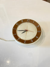 Load image into Gallery viewer, Vintage Lux Plugin Wall Clock
