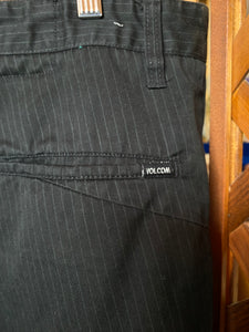 Volcom Black Shorts (38)