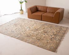 Load image into Gallery viewer, Blue Tan Persian Vintage Rug
