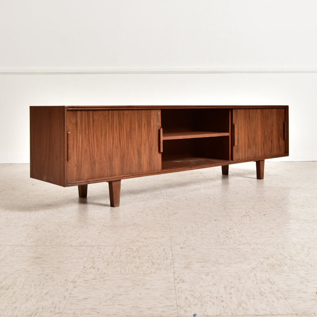 Venice Low Profile Media Console 60