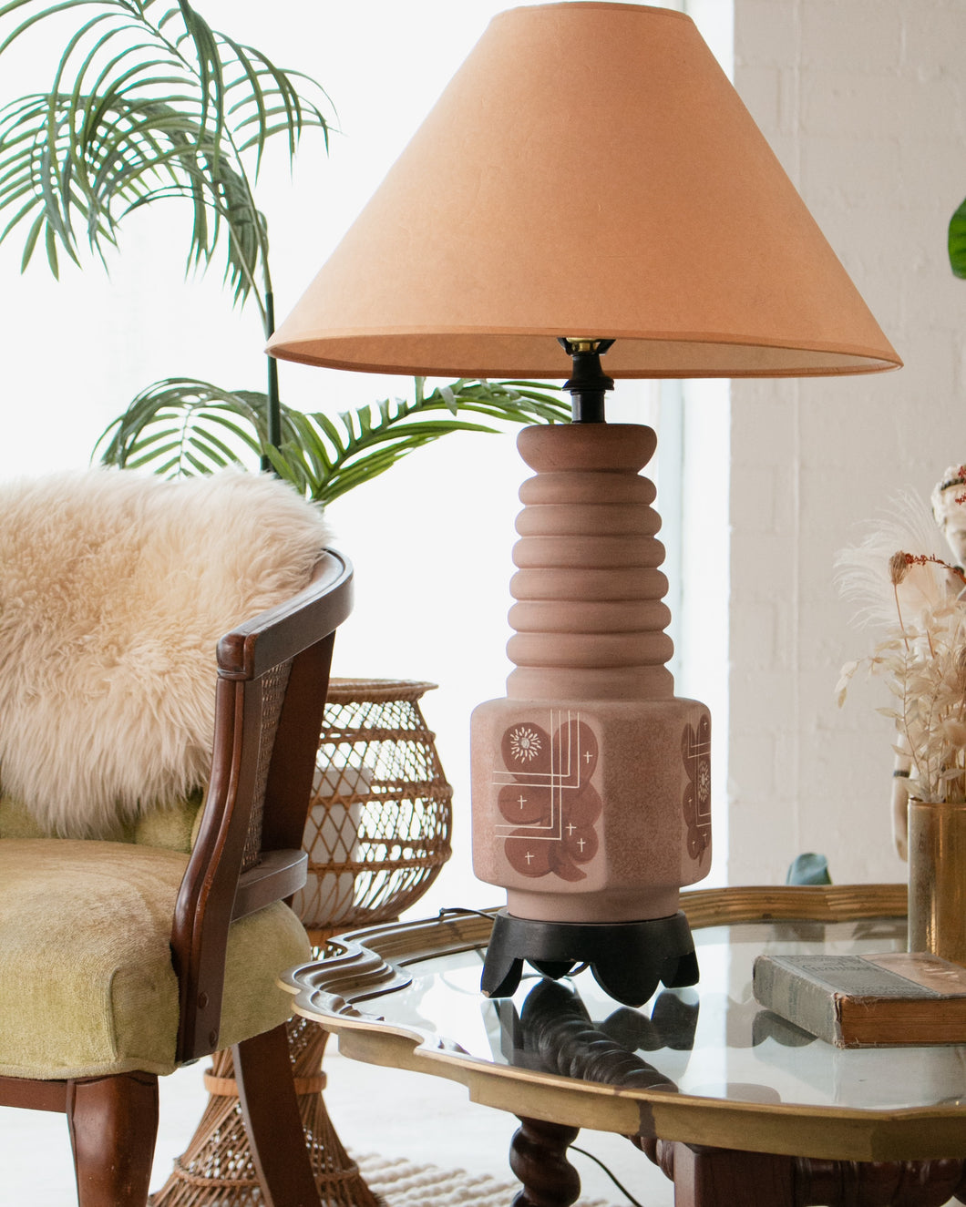 Mid-Century Modern Decorative Table Lamp